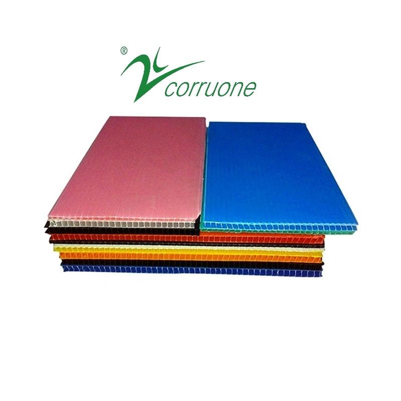 Cartonplast runzelte das Plastikaufbereitete Plastikbrett der Gremiums-4x8 Corruone pp.