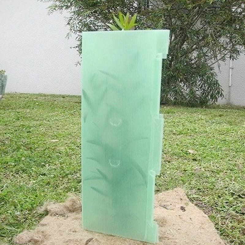 Pp. runzelten Plastikbaum-Schutz-Corflute Plastic Tree-Stamm-Schutze